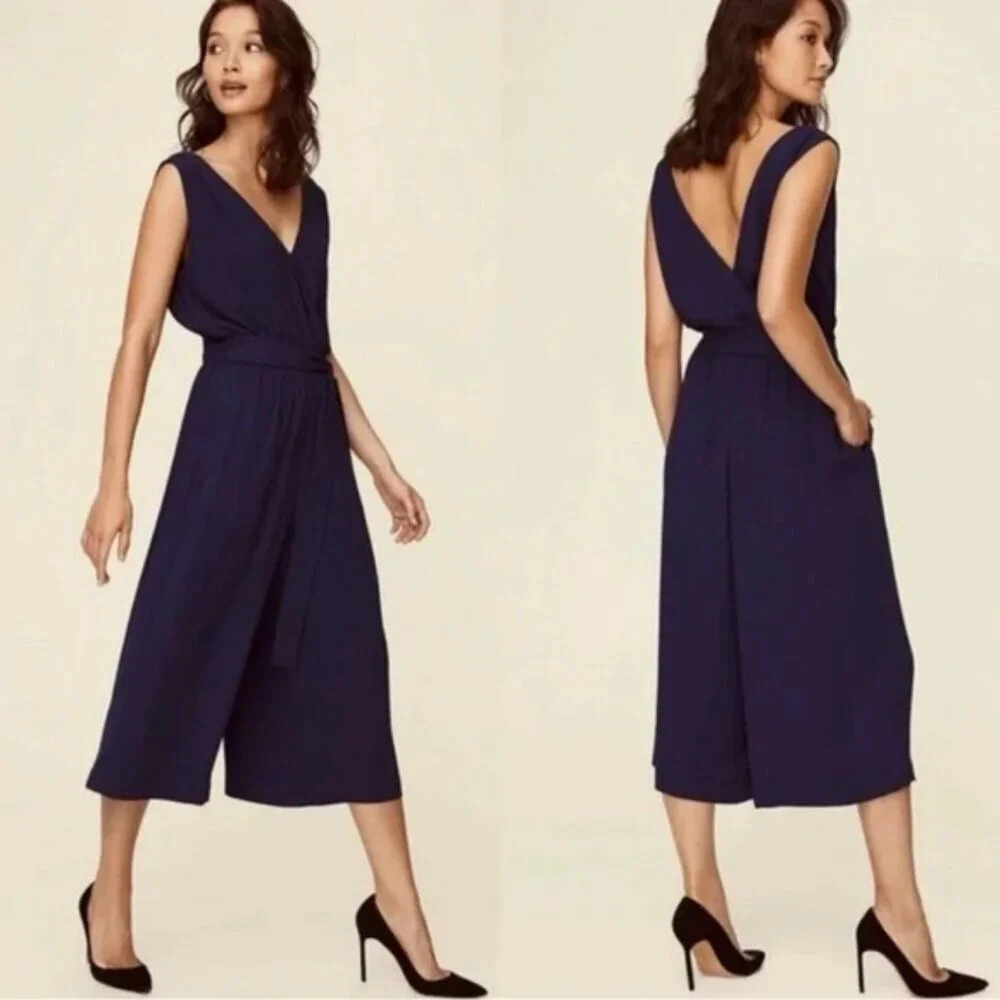 Aritzia Babaton Black Maximillian Belted Wide Leg Jumpsuit Black Size Small